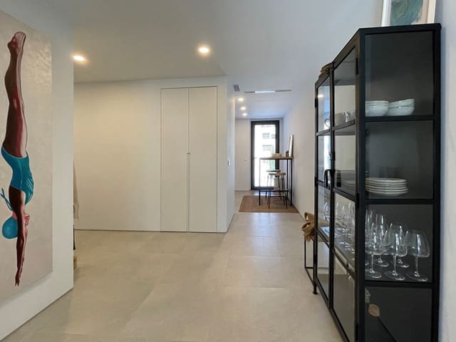 2 slaapkamer Appartement te koop in Plaça de Toros, Palma de Mallorca met zwembad garage - € 660.000 (Ref: 8242215)