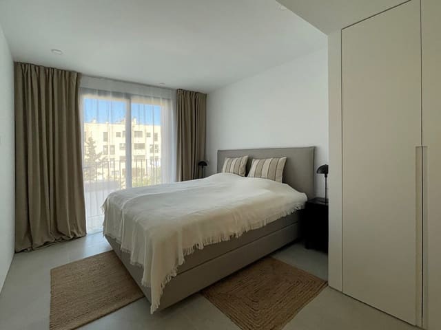 2 slaapkamer Appartement te koop in Plaça de Toros, Palma de Mallorca met zwembad garage - € 660.000 (Ref: 8242215)