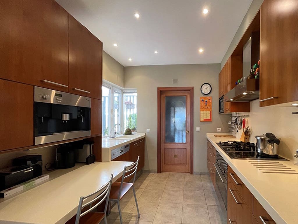 4 soveværelse Villa til salg i Palma de Mallorca med swimmingpool garage - € 2.095.000 (Ref: 8247021)