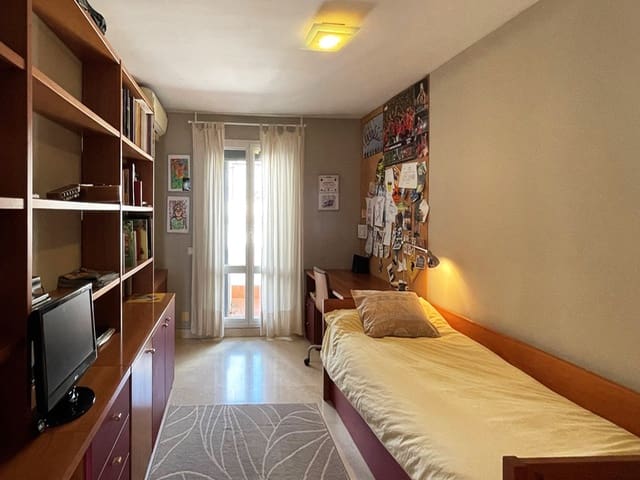 4 soveværelse Villa til salg i El Terreno, Palma de Mallorca med swimmingpool garage - € 2.095.000 (Ref: 8247021)