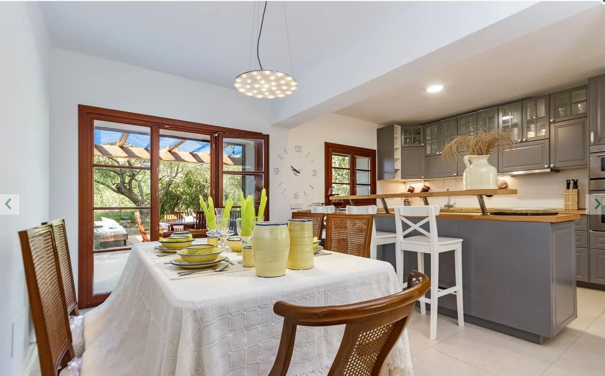 3 Zimmer Villa zu vermieten in Puigpunyent mit Garage - 3.950 € (Ref: 8267644)