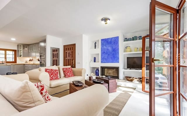 3 Zimmer Villa zu vermieten in Puigpunyent mit Garage - 3.950 € (Ref: 8267644)