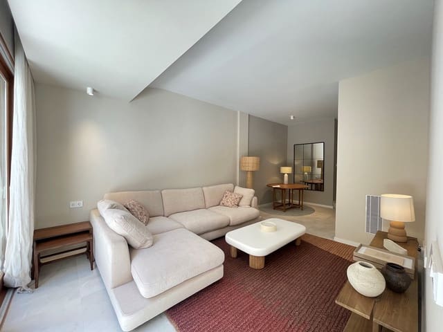 Apartamento de 2 habitaciones en Foners, Palma de Mallorca en venta con piscina - 660.000 € (Ref: 8353026)