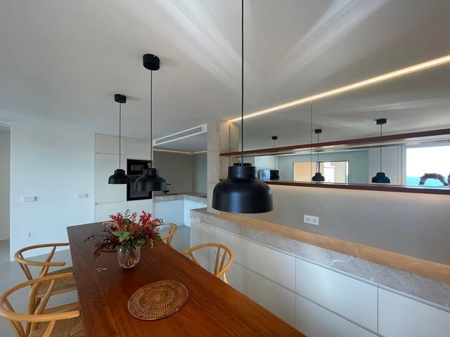 2 soverom Leilighet til leie i San Agustín / Sant Agustí, Palma de Mallorca med garasje - € 1 900 (Ref: 8466780)