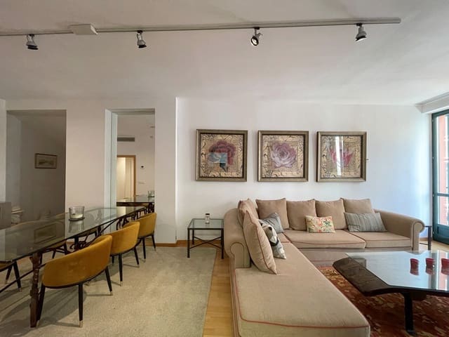 3 soveværelse Lejlighed til leje i Monti-Sion, Palma de Mallorca - € 2.500 (Ref: 8807343)