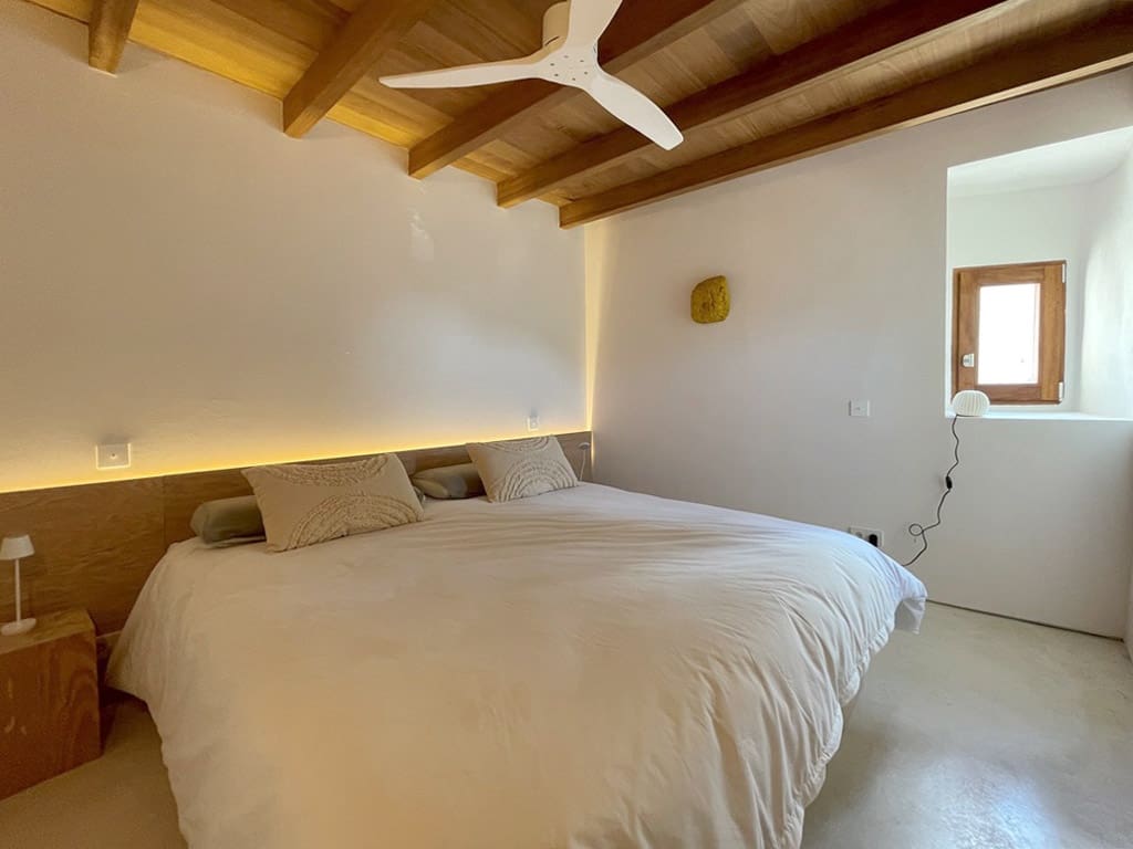 Chalet de 2 habitaciones en Andratx en alquiler - 2.400 € (Ref: 8930769)