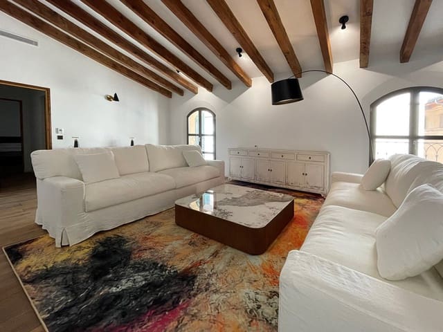 2 soveværelse Lejlighed til leje i La Llotja - Born, Palma de Mallorca - € 2.700 (Ref: 9015904)