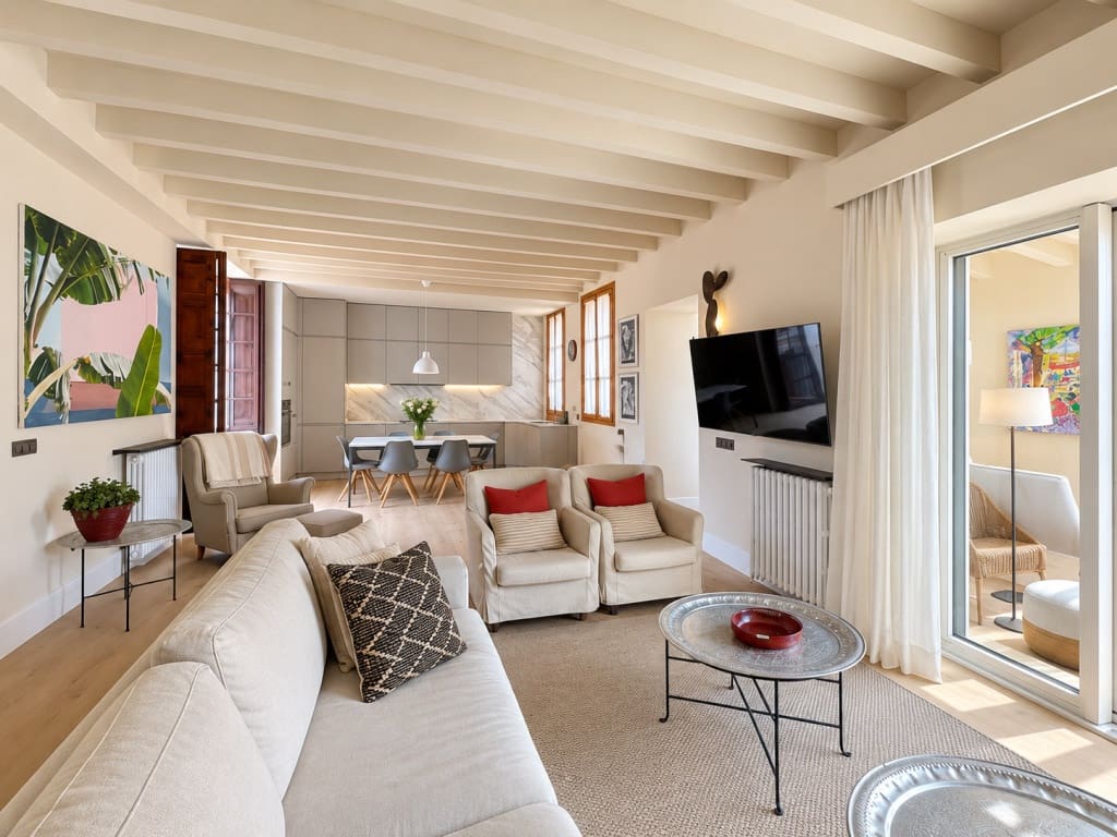 2 sovrum Lägenhet att hyra i Palma de Mallorca med garage - 4 000 € (Ref: 9219292)