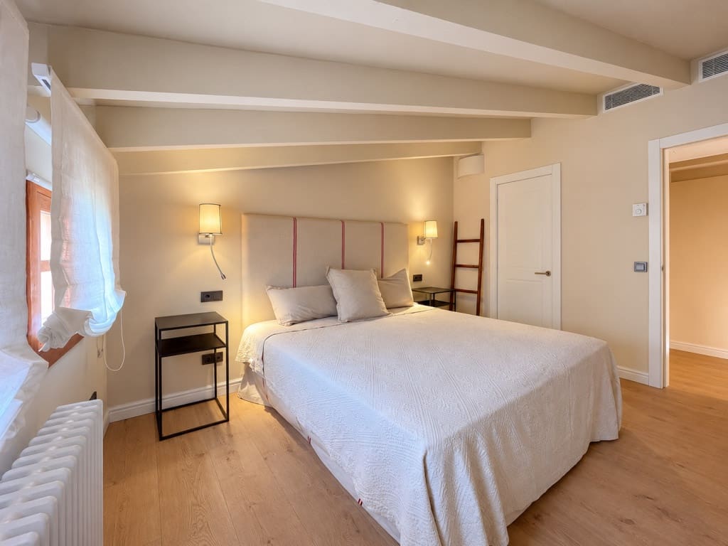 2 sovrum Lägenhet att hyra i Palma de Mallorca med garage - 4 000 € (Ref: 9219292)