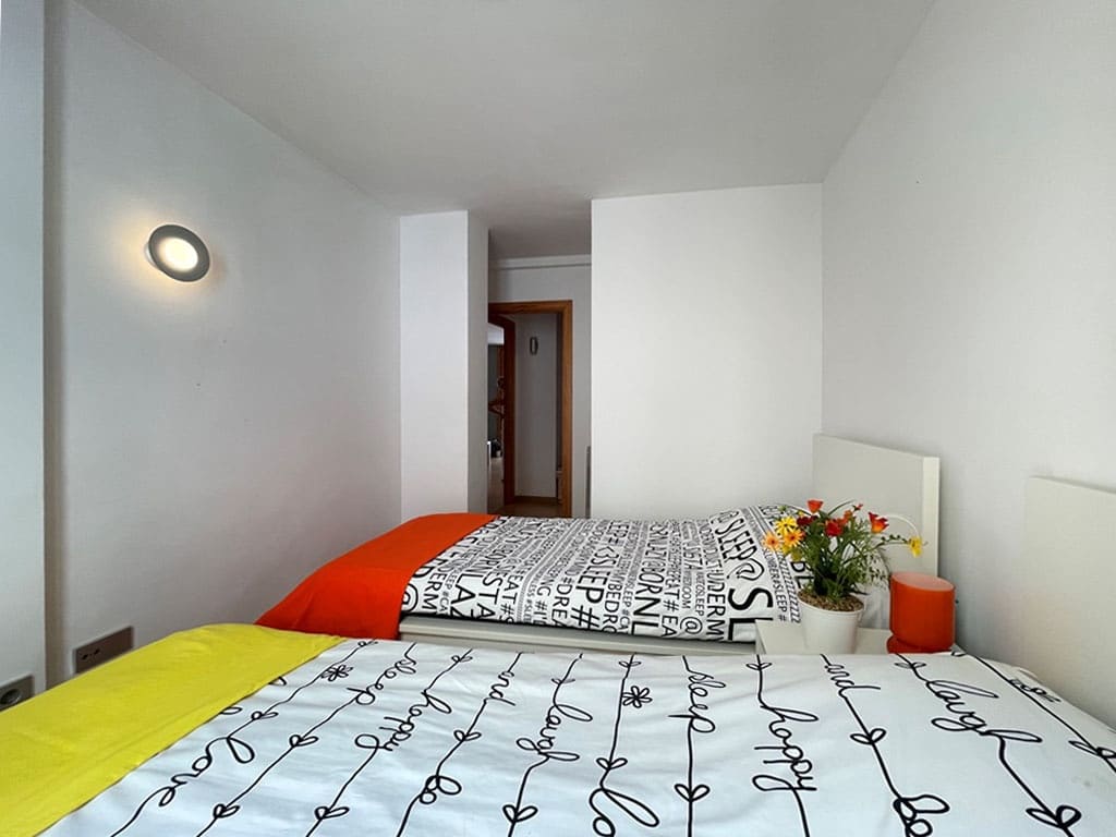 2 bedroom Apartment for sale in Palma de Mallorca - € 420,000 (Ref: 9221401)