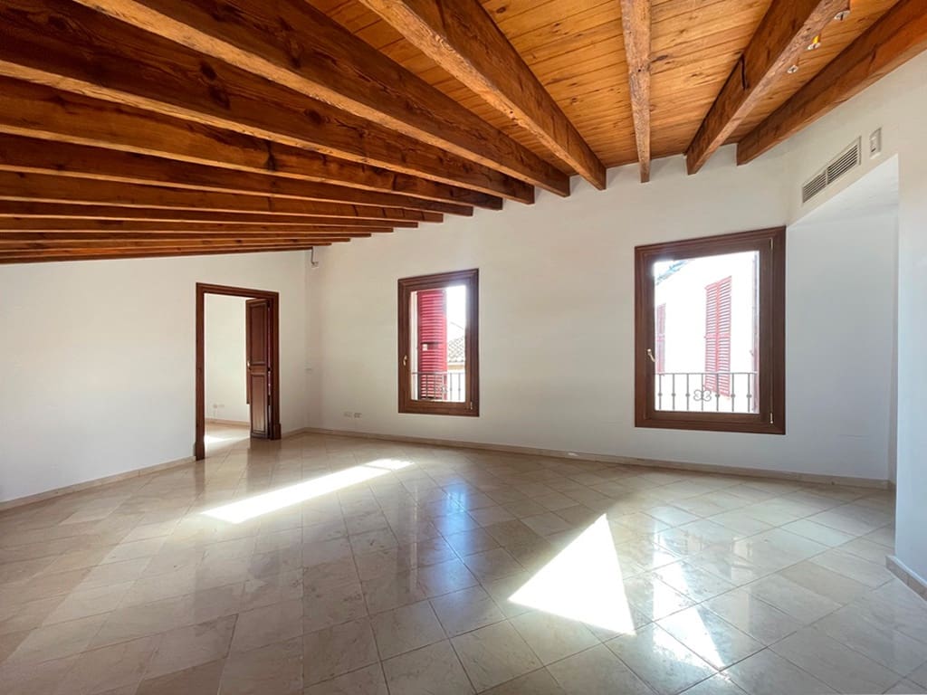 3 makuuhuone Huoneisto vuokrattavana paikassa Palma de Mallorca - 2 150 € (Ref: 9293976)
