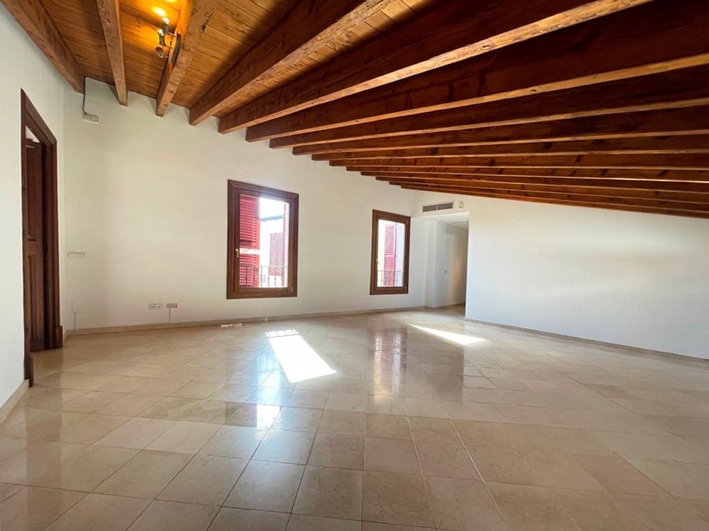 3 Zimmer Apartment zu vermieten in Palma de Mallorca - 1.900 € (Ref: 9293976)