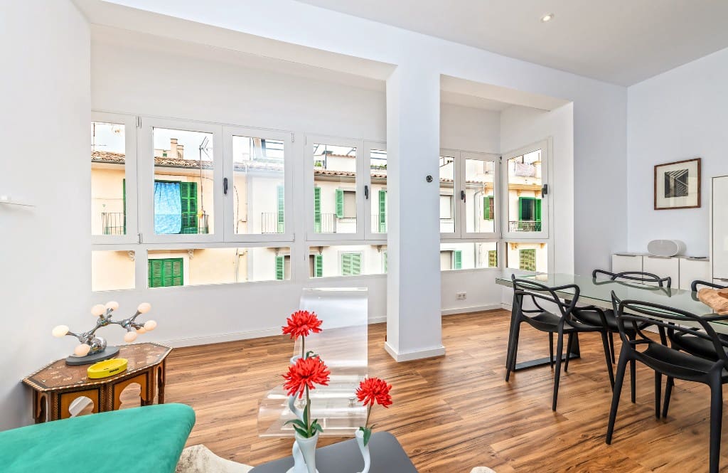 2 bedroom Apartment for rent in Palma de Mallorca - € 2,190 (Ref: 9353832)