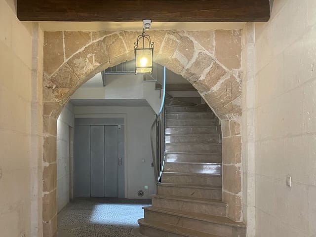 2 soveværelse Lejlighed til salg i Centro, Palma de Mallorca - € 1.980.000 (Ref: 9360487)