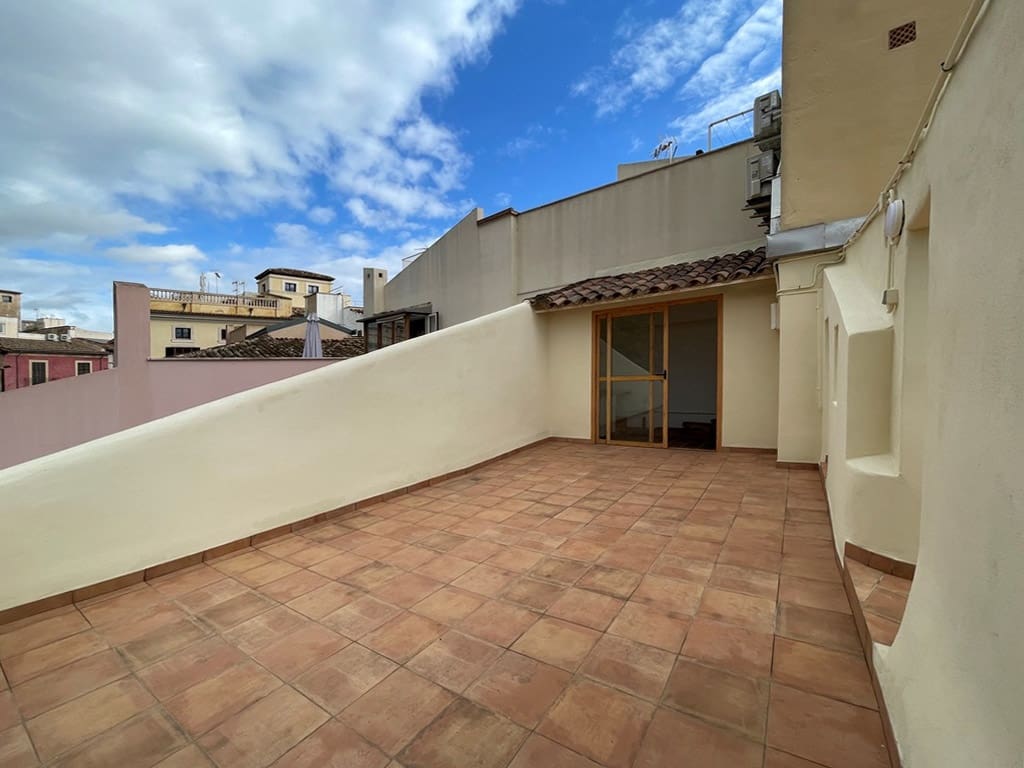 2 slaapkamer Appartement te koop in Palma de Mallorca - € 750.000 (Ref: 9399972)