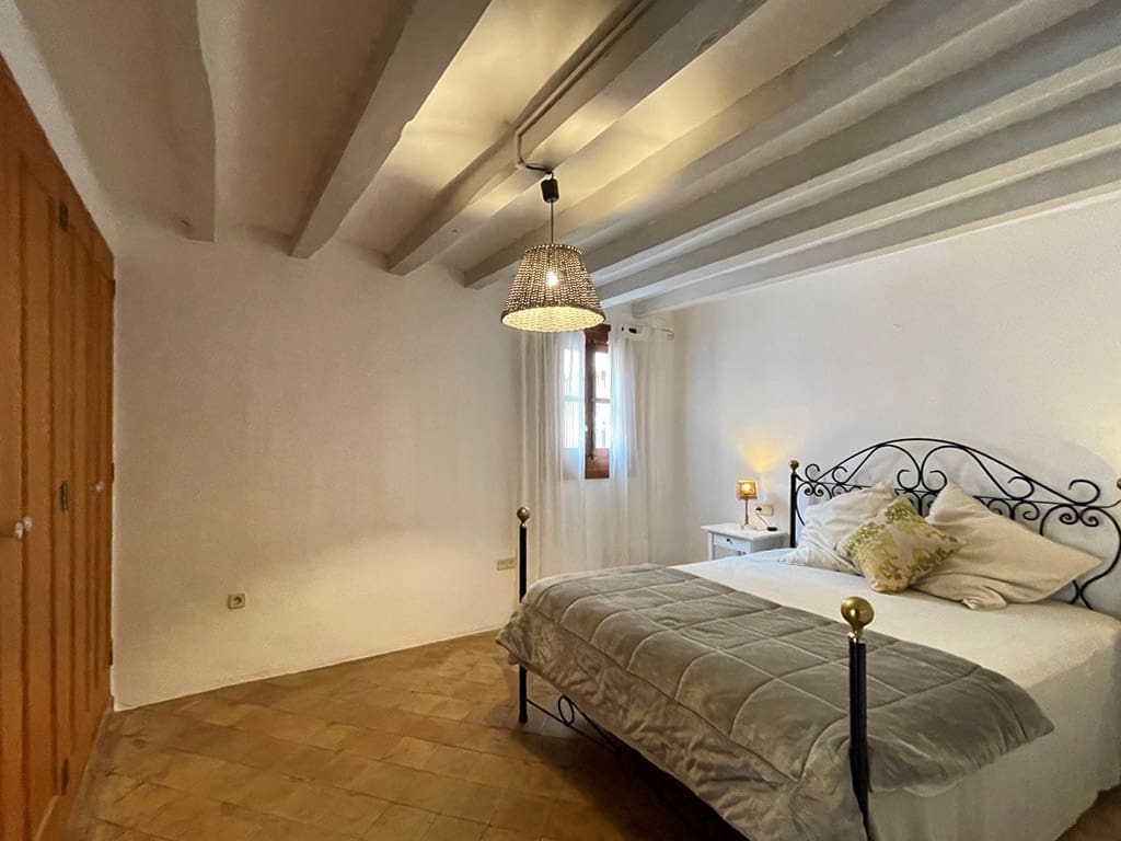 2 slaapkamer Appartement te koop in Palma de Mallorca - € 750.000 (Ref: 9399972)