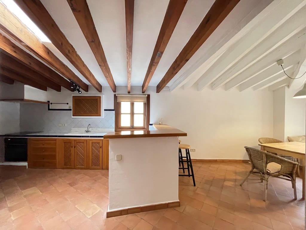 2 slaapkamer Appartement te koop in Palma de Mallorca - € 750.000 (Ref: 9399972)