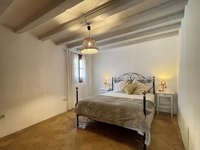 2 quarto Apartamento para venda em La Llotja - Born, Palma de Mallorca - 750 000 € (Ref: 9399972)