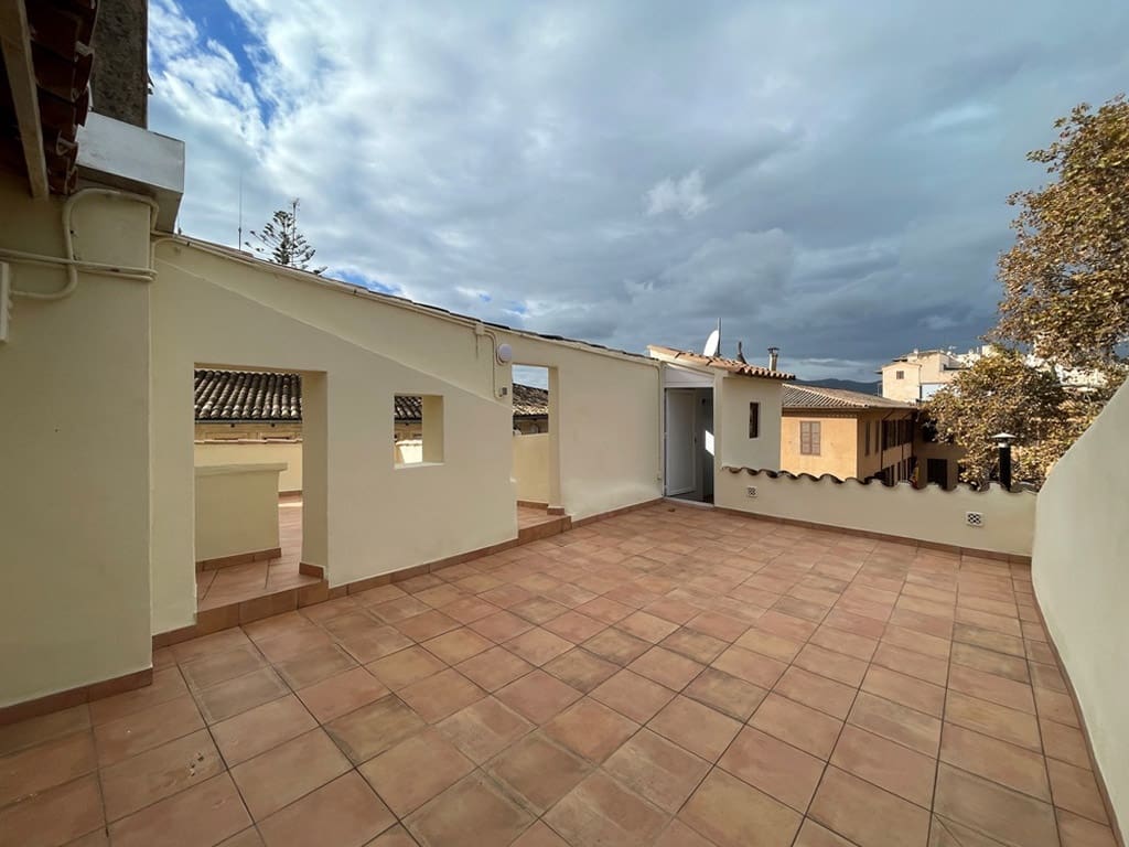 2 slaapkamer Appartement te koop in Palma de Mallorca - € 750.000 (Ref: 9399972)