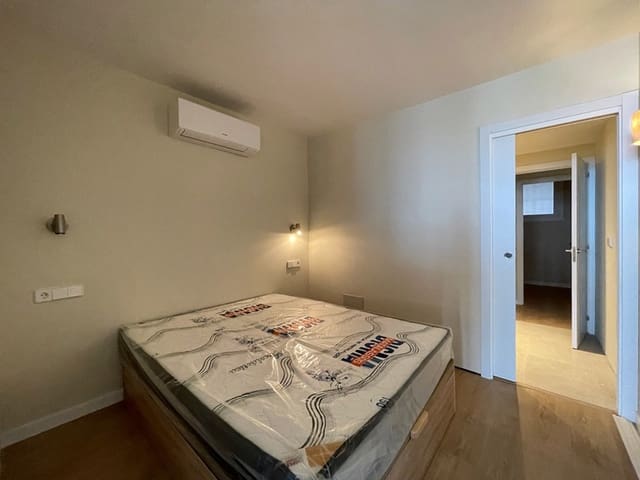 2 quarto Apartamento para arrendar em Son Armadans, Palma de Mallorca - 1 650 € (Ref: 9449795)