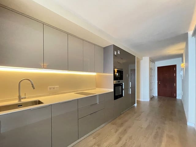 2 soveværelse Lejlighed til leje i Son Armadans, Palma de Mallorca - € 1.650 (Ref: 9449795)