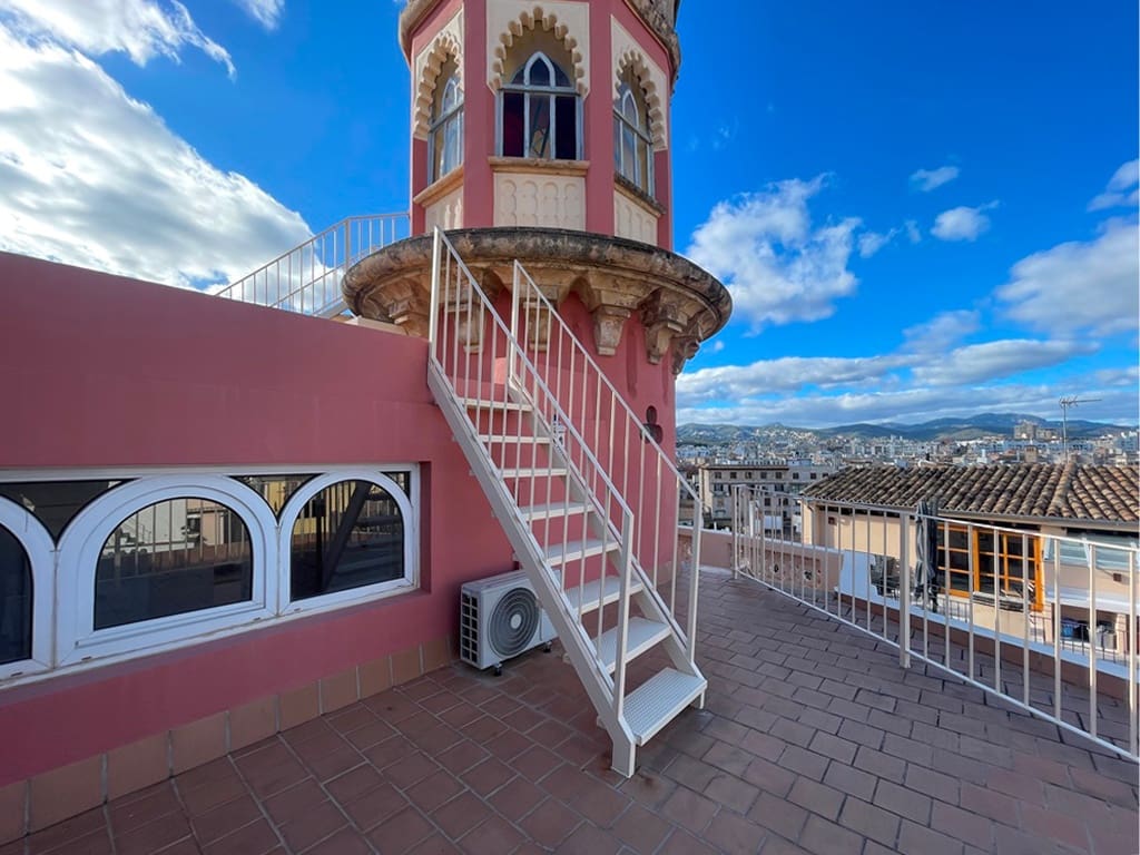 1 bedroom Apartment for rent in Palma de Mallorca with garage - € 2,100 (Ref: 9492762)