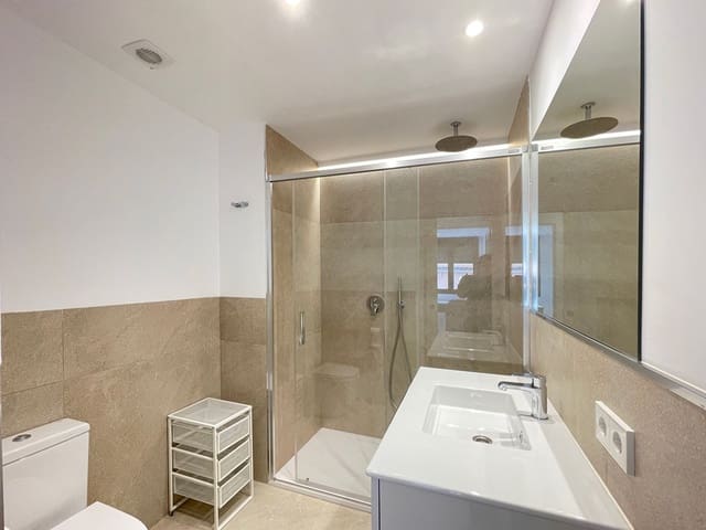 3 quarto Apartamento para arrendar em El Camp d'en Serralta, Palma de Mallorca - 1 700 € (Ref: 9606728)