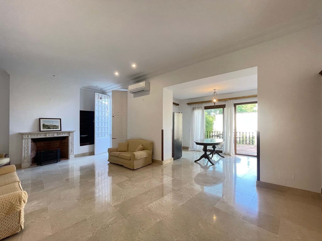 2 soverom Leilighet til leie i Palma de Mallorca - € 3 300 (Ref: 9715469)