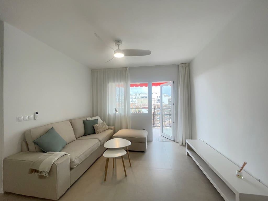 2 soveværelse Lejlighed til leje i Palma de Mallorca - € 1.700 (Ref: 9819705)