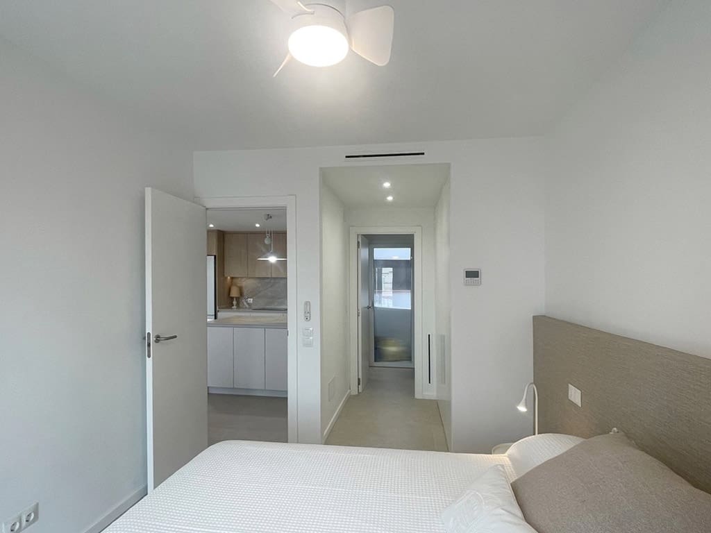 2 soveværelse Lejlighed til leje i Palma de Mallorca - € 1.700 (Ref: 9819705)