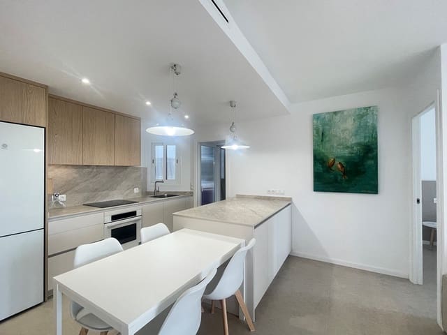 2 makuuhuone Huoneisto vuokrattavana paikassa Plaça dels Patins, Palma de Mallorca - 1 700 € (Ref: 9819705)