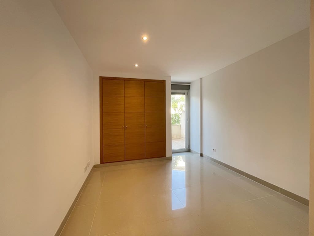 3 soveværelse Lejlighed til leje i San Agustin / Sant Agusti med garage - € 2.300 (Ref: 9911843)