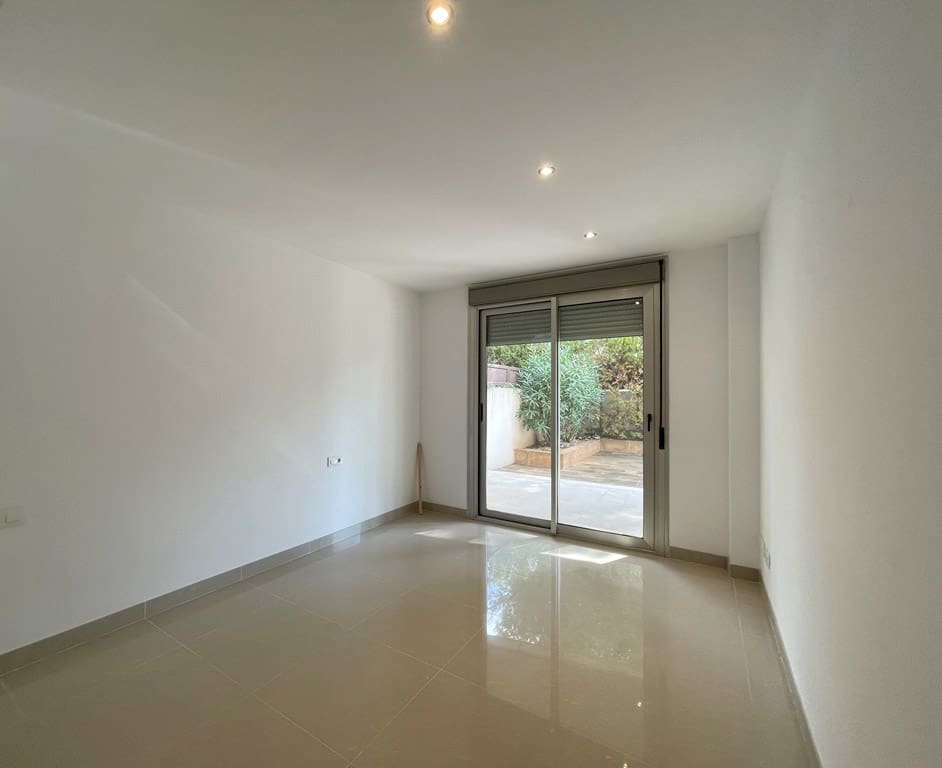 3 soveværelse Lejlighed til leje i San Agustin / Sant Agusti med garage - € 2.300 (Ref: 9911843)