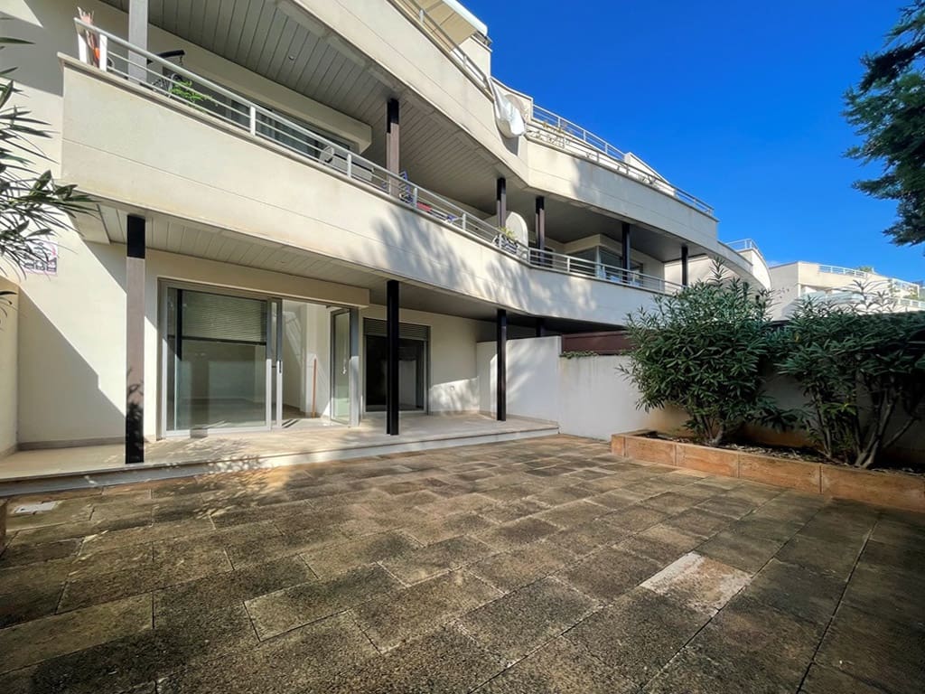 3 soveværelse Lejlighed til leje i San Agustin / Sant Agusti med garage - € 2.300 (Ref: 9911843)