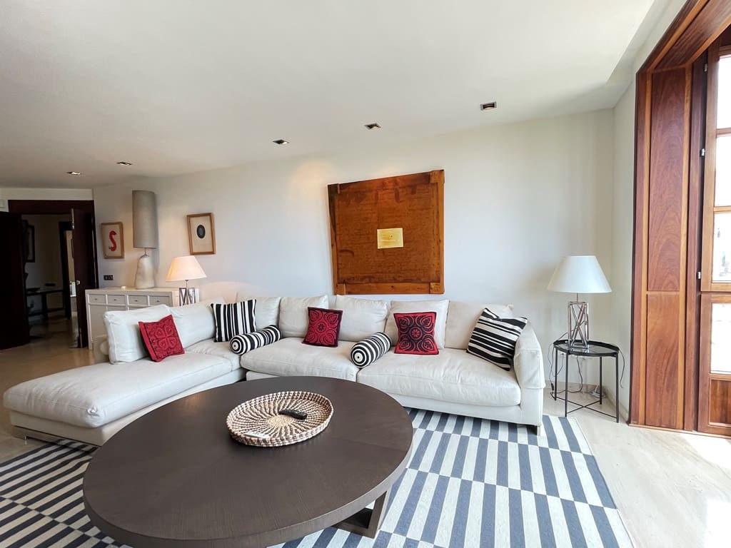 2 Zimmer Apartment zu vermieten in Palma de Mallorca mit Garage - 3.300 € (Ref: 9911844)