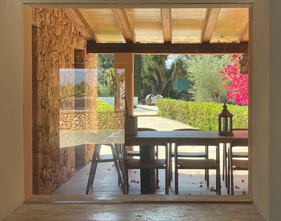 5 bedroom Villa for sale in Santa Eugenia with pool garage - € 3,900,000 (Ref: 9918901)