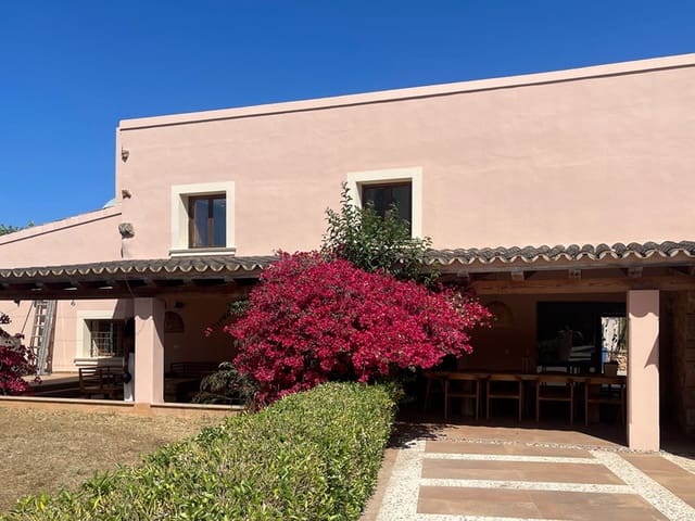 5 slaapkamer Villa te koop in Santa Eugènia met zwembad garage - € 3.900.000 (Ref: 9918901)