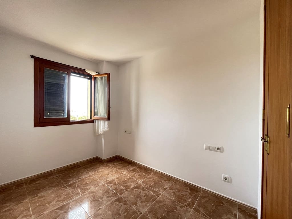 Appartement de 3 chambres à louer à Llucmajor - 1 250 € (Ref: 9973988)