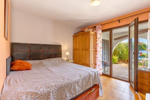 2 soveværelse Villa til salg i Llucmajor med swimmingpool garage - € 495.000 (Ref: 10026262)
