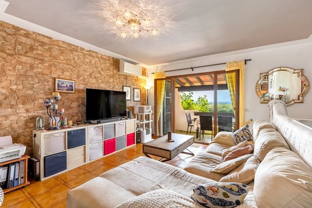 2 soveværelse Villa til salg i Llucmajor med swimmingpool garage - € 495.000 (Ref: 10026262)