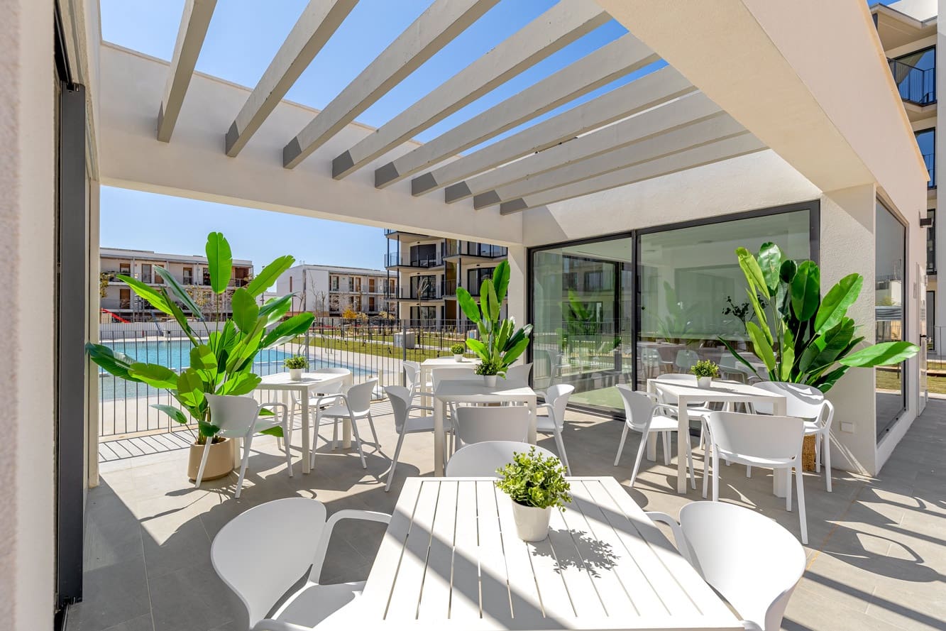 2 sypialnia Apartament na sprzedaż w Palmanova z basenem garażem - 727 000 € (Ref: 10046009)