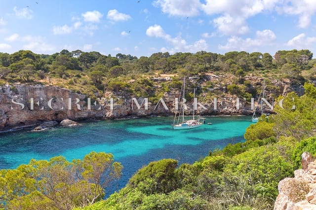 3 slaapkamer Villa te koop in Cala Pi, Llucmajor met zwembad garage - € 3.500.000 (Ref: 10046014)