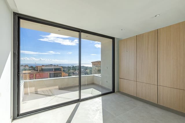3 makuuhuone Huvila myytävänä paikassa Genova, Palma de Mallorca mukana uima-altaan 
autotalli - 1 150 000 € (Ref: 10046021)
