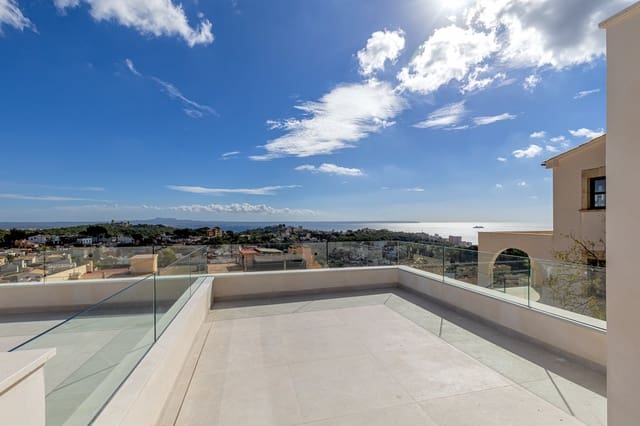 3 makuuhuone Huvila myytävänä paikassa Genova, Palma de Mallorca mukana uima-altaan 
autotalli - 1 150 000 € (Ref: 10046021)
