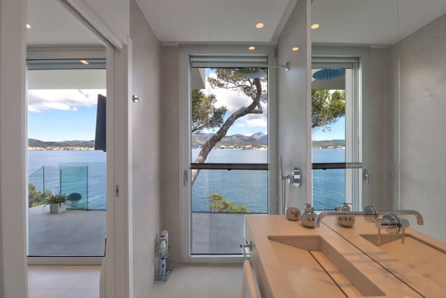 3 quarto Moradia para venda em Santa Ponsa, Calvià com piscina - 7 750 000 € (Ref: 10046036)