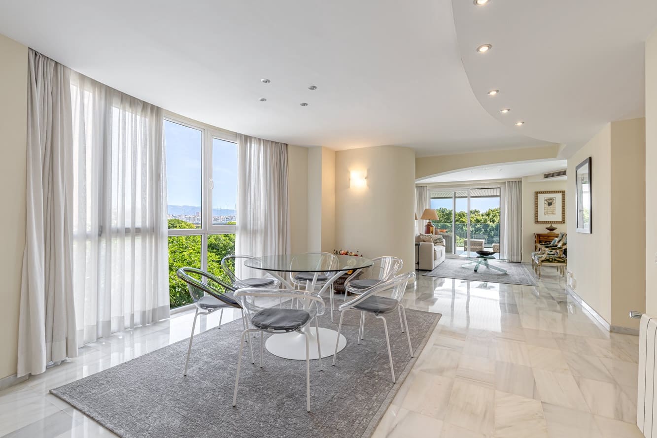 4 soveværelse Lejlighed til salg i Palma de Mallorca med swimmingpool garage - € 4.990.000 (Ref: 10046040)
