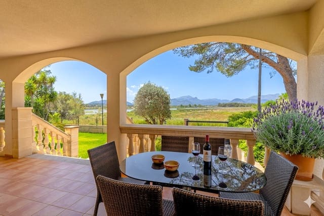 5 quarto Moradia para venda em Alcúdia com piscina garagem - 2 100 000 € (Ref: 10046042)