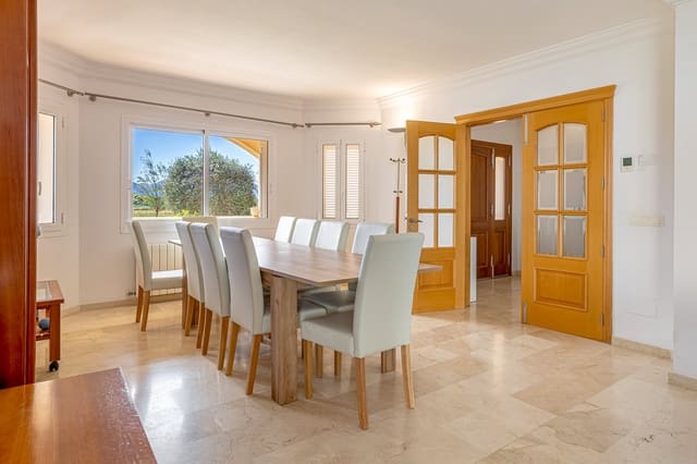 5 quarto Moradia para venda em Alcúdia com piscina garagem - 2 100 000 € (Ref: 10046042)