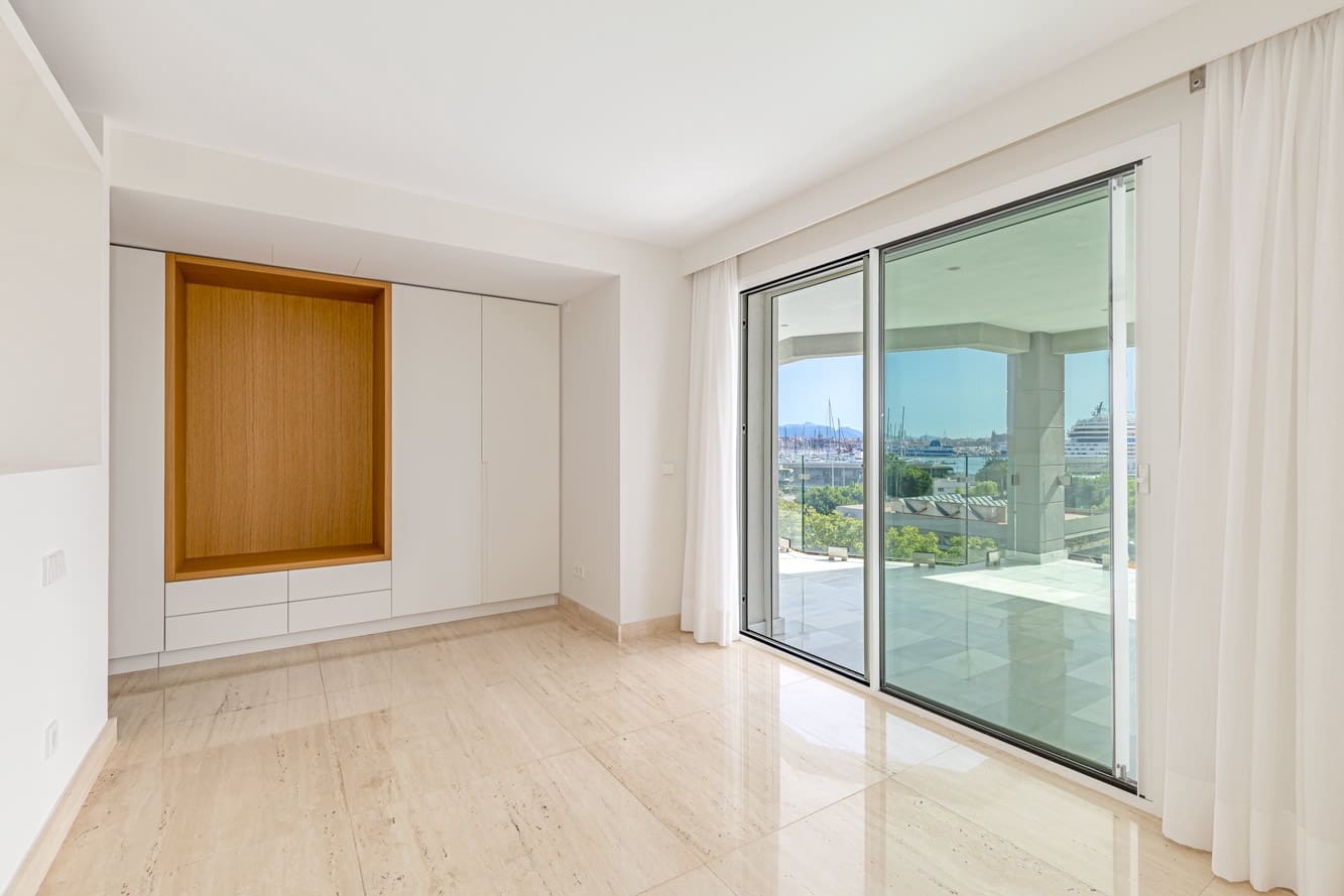 3 bedroom Apartment for sale in Palma de Mallorca with garage - € 3,500,000 (Ref: 10046046)