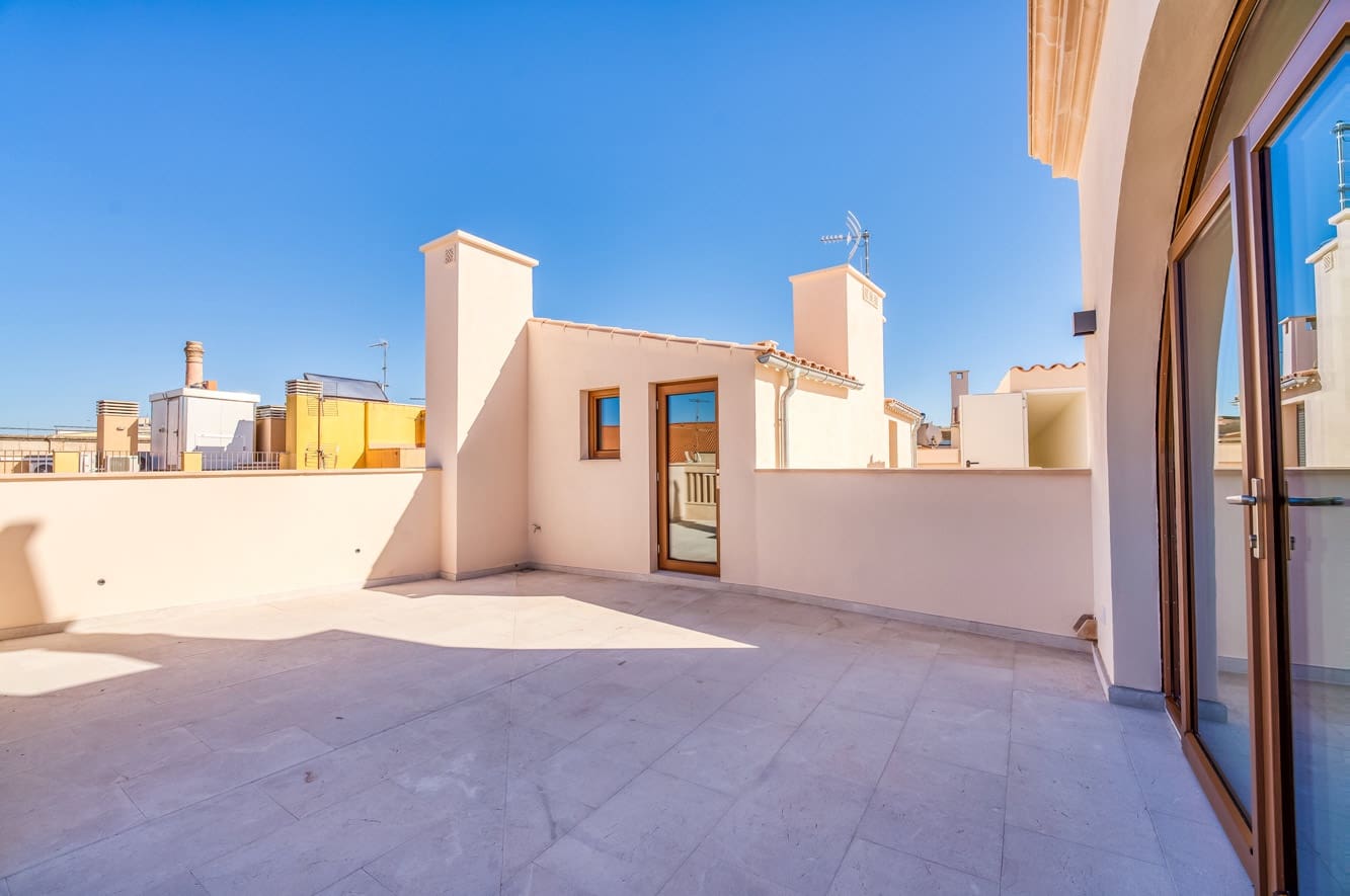 2 slaapkamer Penthouse te koop in Palma de Mallorca met garage - € 2.950.000 (Ref: 10046053)